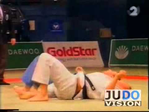 JUDO 1995 European Championships: Sergey Kosorotov (RUS) - Denny Ebbers (NED)