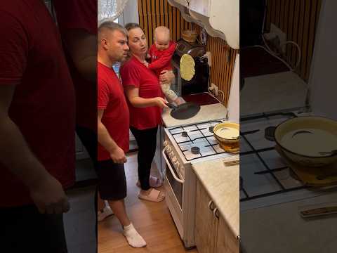 Блин 🤣🤣🤣 #прикол #жиза #повар #кухня #кулинария #блины #тикток #family #funny #comedy #kitchen
