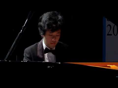 Yuanfan Yang's incredible improvisation on opening theme of Rachmaninoff's 3rd piano concerto