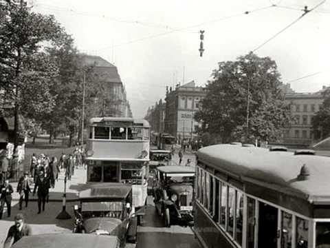 Berlin in 1920s: Paul Godwin's Jazz & Leo Monosson - Wenn der weisse Flieder wieder blüht, 1928