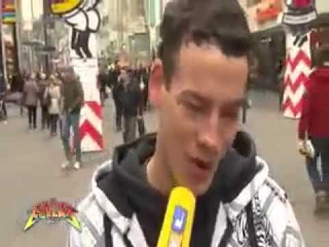 Geiler arsch geile kurven! Typisch RTL #001