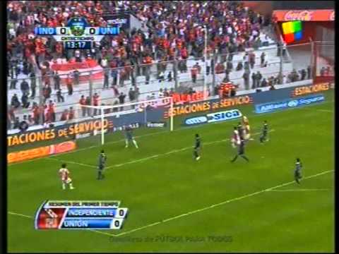 Paulo Rosales tuvo la más clara ante Gabbarini