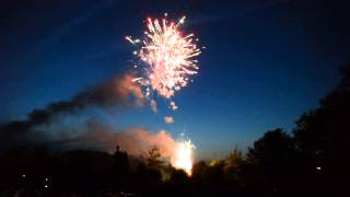 preview picture of video 'Fireworks Oostkapelle, The Netherlands. Vuurwerk in Oostkapelle, 05-08-2014'