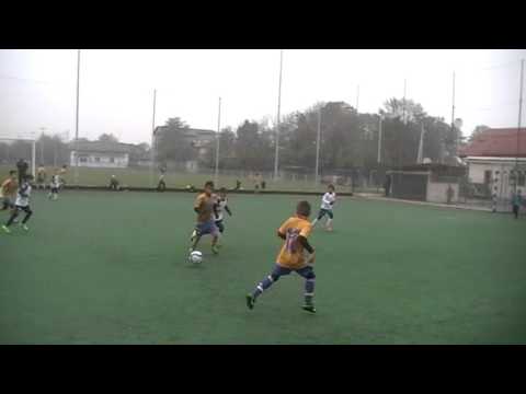 Petrolul 95 Ploiesti ( gr 2007 ) - F.C. Petrolul II Ploiesti ( gr 2006 ) 2 - 6 ( 1 - 2 ) repriza II