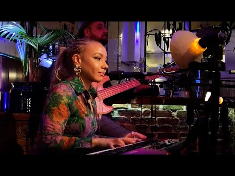 NATALIE DUNCAN - Georgia On My Mind - music dinner @ The Wet Fish Cafe