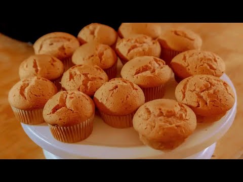 How To Make Cupcakes / Easy Cupcakes Recipe - Chef Josh Omusiisisiisi