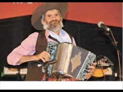 moni encina (samaniego tu sombrero)