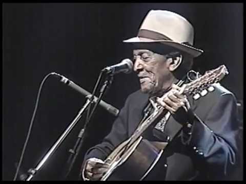 Compay Segundo y sus Muchachos - La engañadora - Heineken Concerts 1999