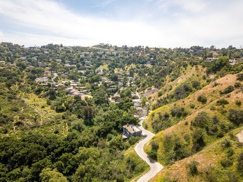3601 N. Camino De La Cumbre |  Sherman Oaks - The Agency