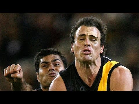 Richo fumes over ump intervention | Tigers v Bombers, 2007 AAMI Classic Last Two Mins | AFL