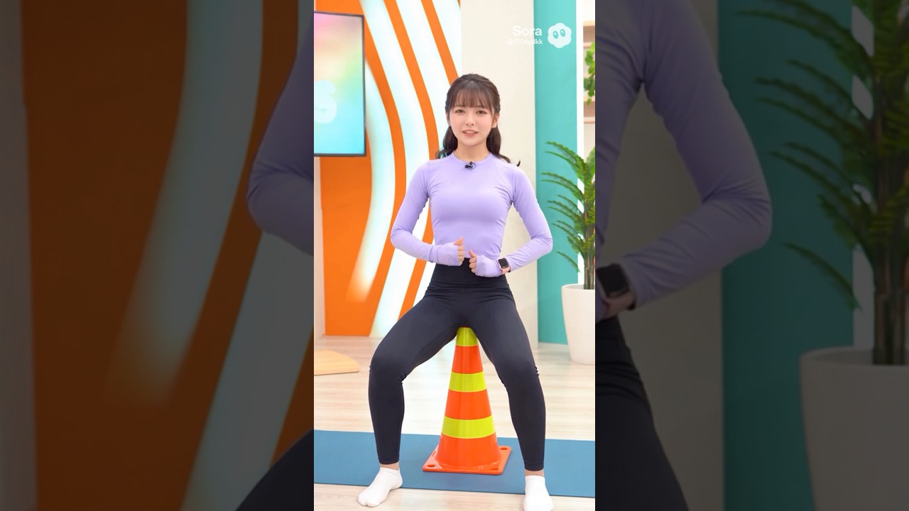 美人女子アナに今流行りのストレッチを教えて頂きます