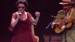 Compay Segundo - Juliancito tu novia te botó (Live Olympia París 1998)