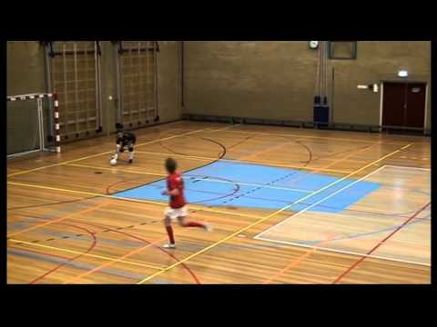 Excelsior'31 5 -  Excelsior'31 6  Zaal ( Compettie )