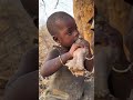 This Is How Hadza Children Eat in Africa