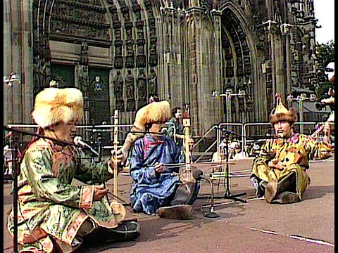 Gennadi Tumat, Kaigal-ool Khovalyg, Anatolii Kuular (Tuva Ensemble) on 4 July 1991 (WDR Festival)