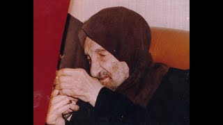 לבבא סאלי לא עושים תנאים - מרן הרב מרדכי אליהו (הרב מרדכי אליהו זצ"ל) - התמונה מוצגת ישירות מתוך אתר האינטרנט יוטיוב. זכויות היוצרים בתמונה שייכות ליוצרה. קישור קרדיט למקור התוכן נמצא בתוך דף הסרטון