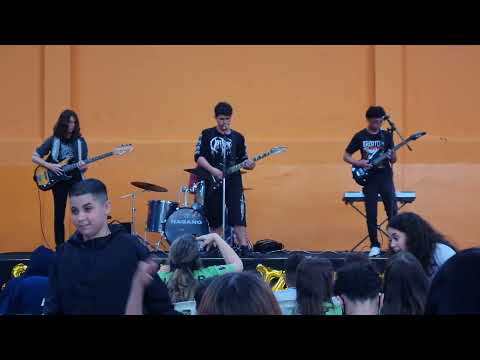 Change (In The House Of Flies) - Deftones (School Talent Show Cover)