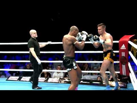 Vladimír Moravčík vs. Abderrahim Chafay — Clash Muay Thai 2014