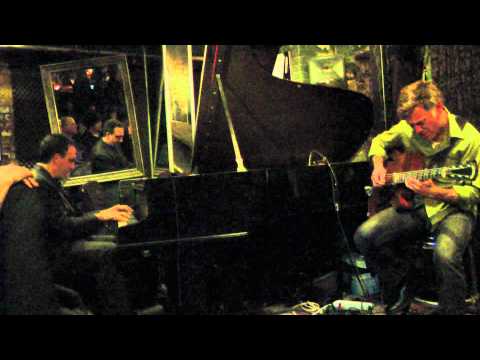 "WRAP YOUR TROUBLES IN DREAMS": MICHAEL KANAN / PETER BERNSTEIN at SMALLS (March 31, 2011)