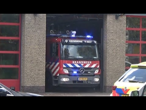 Brandweer Krommenie rukt uit voor een Buitenbrand aan de Westdijk in Krommenie