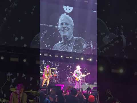 Hombres G y enanitos verdes en San José California julio 18  2025