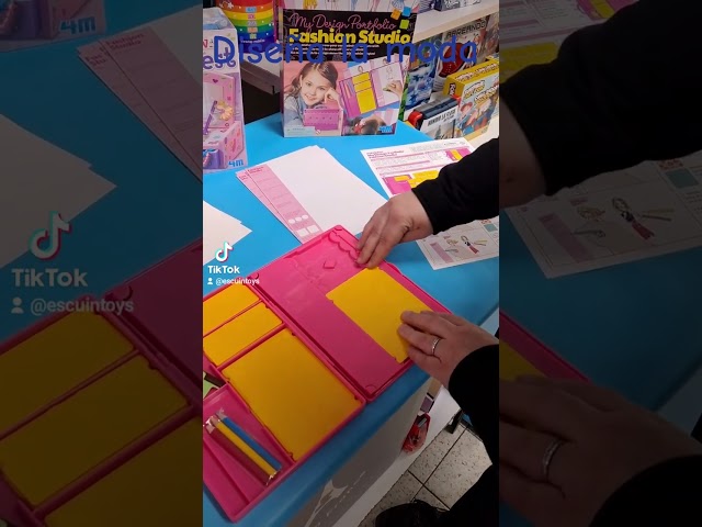 Vídeo relacionado con WUSUPU Kit de Diseño de Moda para Niñas,Diseñsa La Moda Niñaes Kits,Juegos Moda Kit,Juguetes de Aprendizaje,Kit de Costura para Niñas de Cumpleaños Regalo Niñas Adolescentes 8 + Años