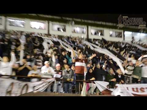 "Hinchada y festejo | Platense 3 - 0 Talleres | Fecha 33 | Campeonato 2017/2018" Barra: La Banda Más Fiel • Club: Atlético Platense • País: Argentina