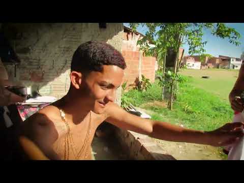 LAVEZZI - MENINO PRODIGIO (Clipe Oficial) 💡