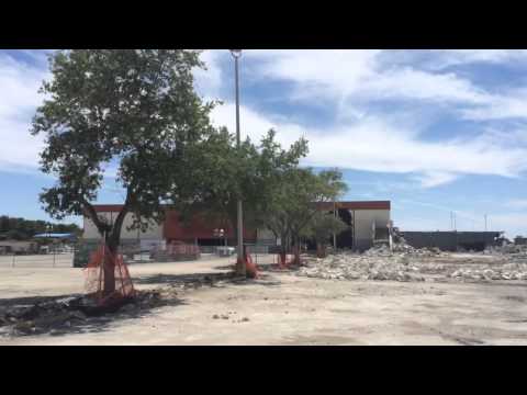 Demolishing Hollywood fashion center mall