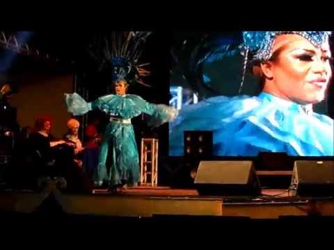 BEATRIZ ÜBER FEIRA CULTURAL LGBT