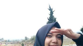 Download lagu cewek ngapak lucu mp3