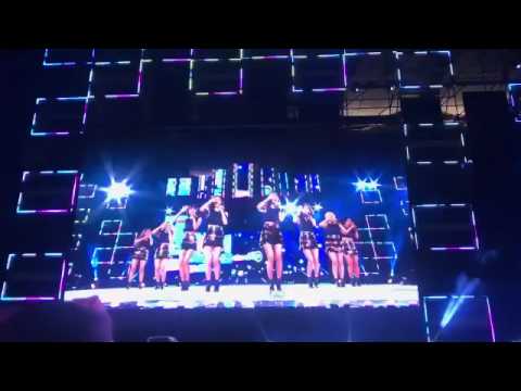 170708 SNSD Gee @ SMTown Live in Seoul (2)