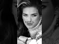 The Rise and Fall of Gia Carangi: A Supermodel’s Tragic Legacy!
