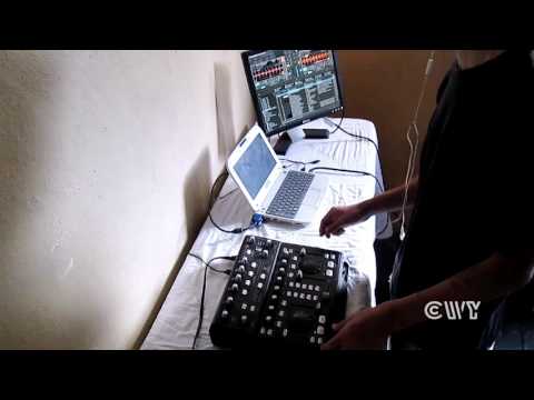 Chinowy @ HOUSE LIVE SET (WNCWY -070)