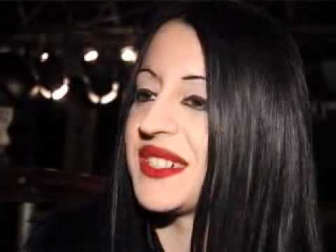 Theatres Des Vampires - Sonya Entrevista (Interview Sonya Scarlet)