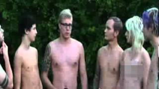 Comminor   W C  Official video   YouTube