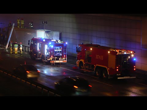 Pożar tira na S8 w stronę Białegostoku granica Woli-Bemowa 13.12.2021