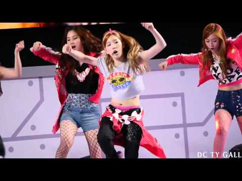 [FanCam] SNSD - TaeYeon "I got a boy" 2013/04/07 at a Festival in Korea