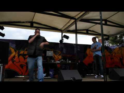 DA'PRO & G-MONI "Sur tous les Fronts remix" live