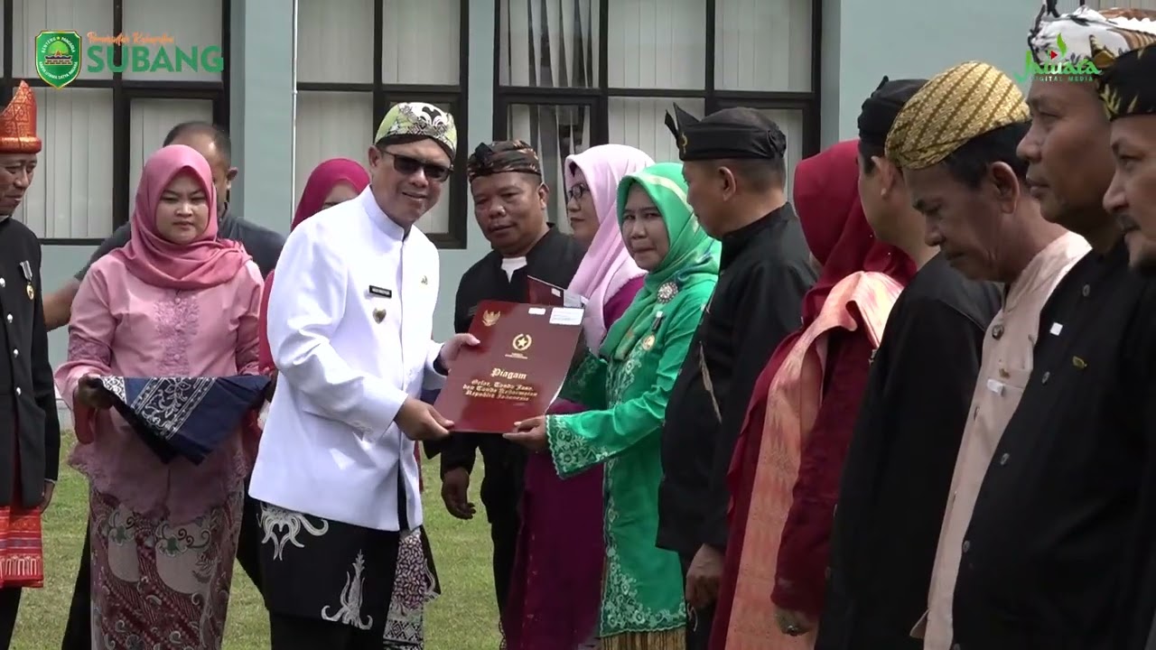 Kang Akur Pimpin Upacara Peringatan Hari Amal Bakti ke-77 Kemenag Kab. Subang