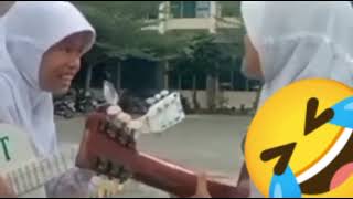 Download lagu AKSI KOCAK ANAK SD NYANYI SAMBO mp3