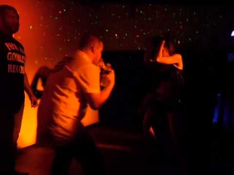 KAPITOL CLUB AVEC PAPA AP