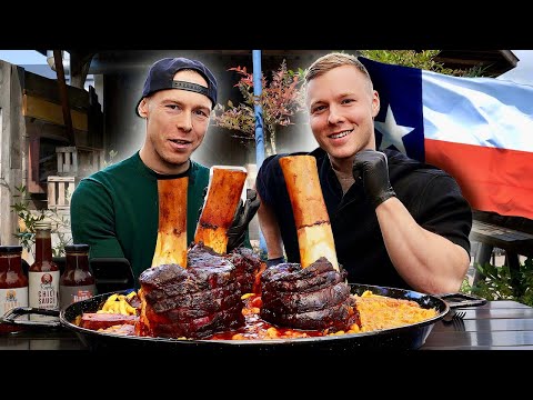 We eat THOR HAMMER BEEF for the gains! 💪 XXL BBQ with (@thegeneticone) 🍖