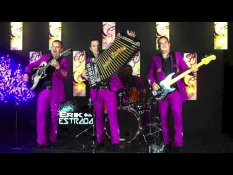 Los Alegres Del Barranco - El Albanil (En Vivo 2007)