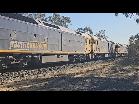 7902V PN up Fruitflyer (BL32, G540, BL31), Mildura to Melbourne, 0925, 18/9/24, North Ararat VIC.