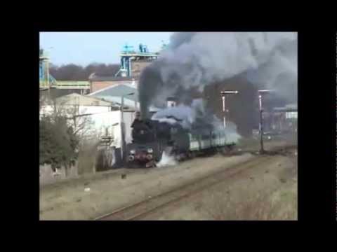 Żagle Tuż Nad Ziemią - Martyna Jakubowicz