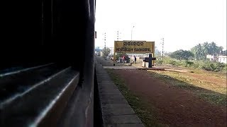 preview picture of video '18406 Ahemdabad - Puri SF Express Arriving Sakhi Gopal (ECoR) || Indian Railways'