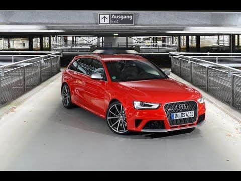 Audi RS 4 Avant - family car with 450 hp