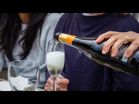 FRANCIACORTA Wine & Food Private Guided Tour