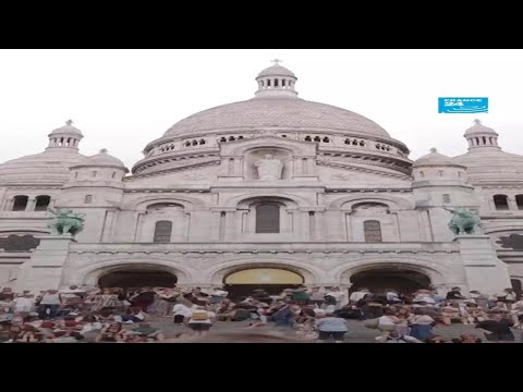 Residents of Paris's Montmartre neighbourhood raise alarm on overtourism